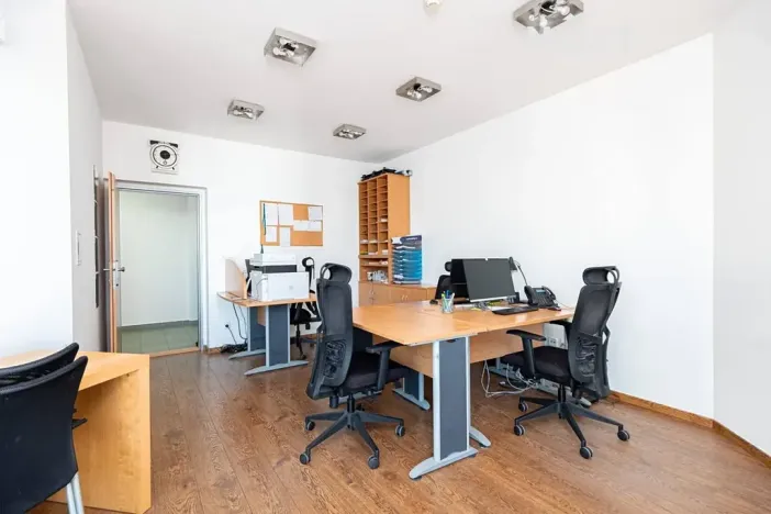 Prodej kanceláře, Pardubice, třída Míru, 28 m2