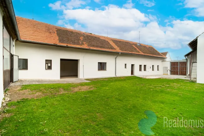 Prodej zemědělské usedlosti, Babice, 616 m2