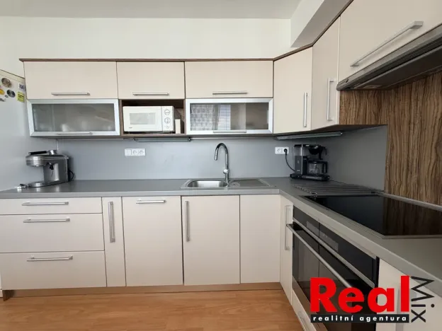 Prodej bytu 3+1, Brno - Bystrc, Teyschlova, 76 m2
