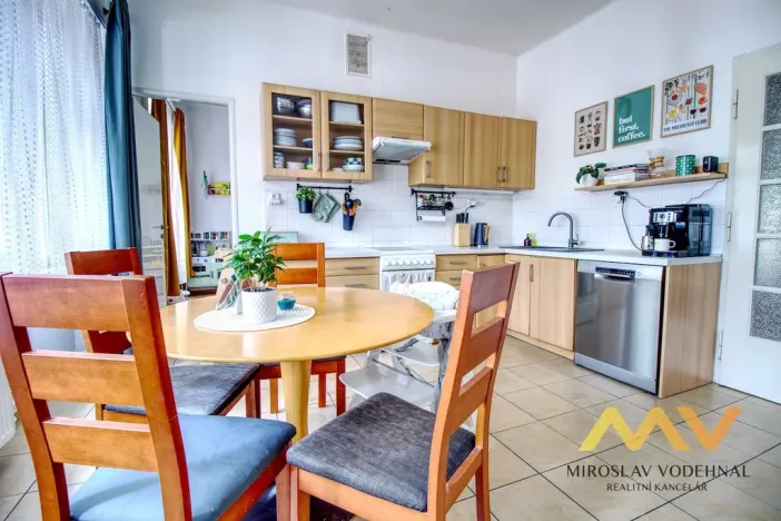 Pronájem bytu 3+1, Hradec Králové, Nerudova, 95 m2