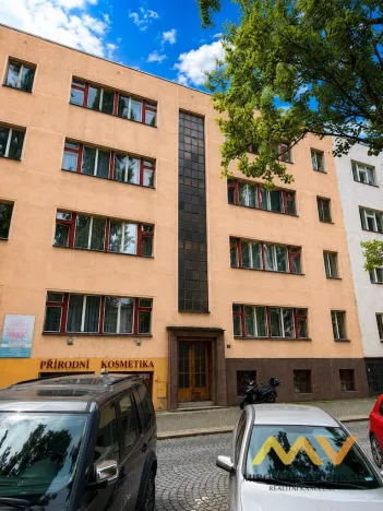 Pronájem bytu 3+1, Hradec Králové, Nerudova, 95 m2