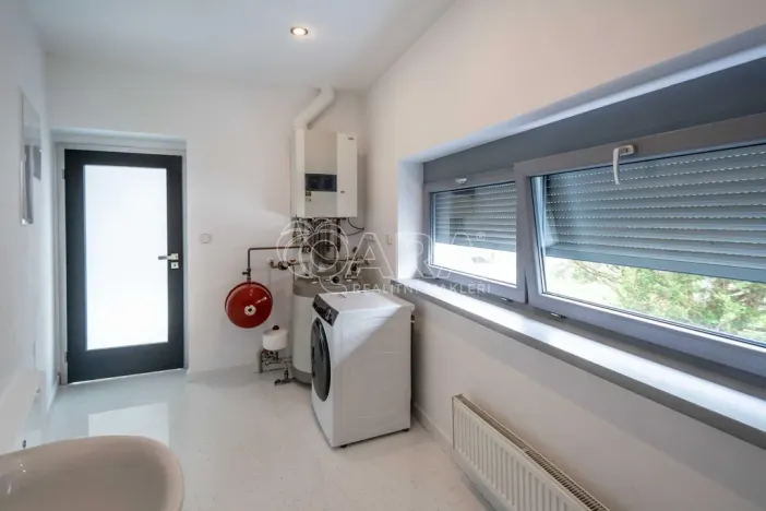 Prodej rodinného domu, Neratovice, Seifertova, 274 m2