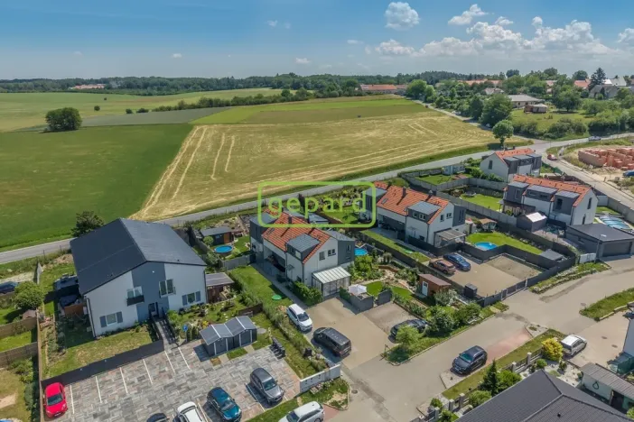 Prodej bytu 4+kk, Jiřice, 99 m2