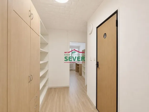 Prodej bytu 2+kk, Teplice - Trnovany, V závětří, 41 m2