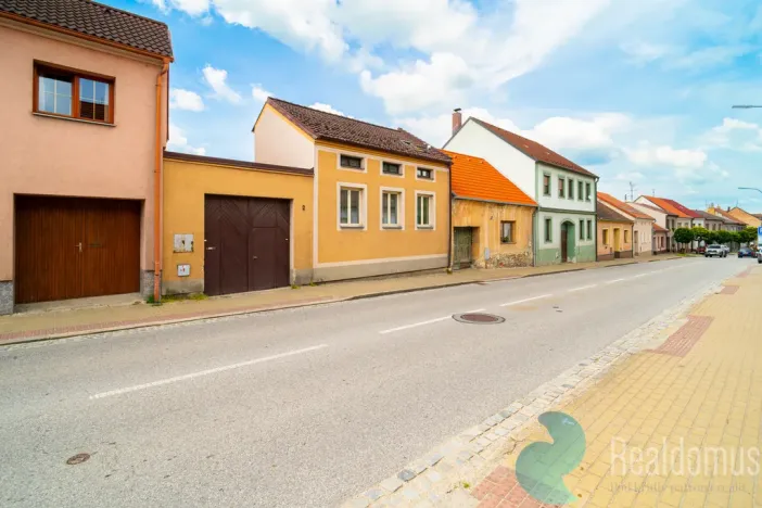 Prodej atypického bytu, Trhové Sviny, Nové město, 210 m2