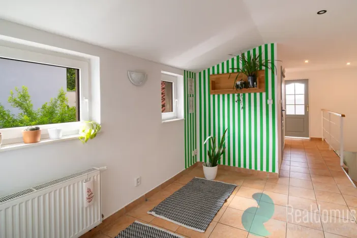 Prodej atypického bytu, Trhové Sviny, Nové město, 210 m2