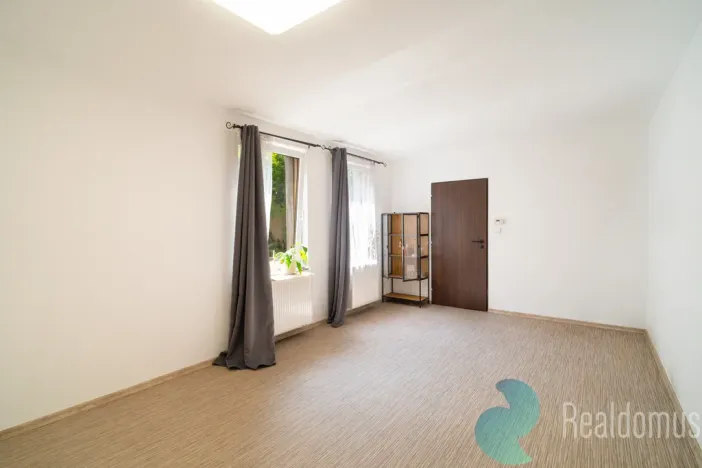 Prodej atypického bytu, Trhové Sviny, Nové město, 210 m2