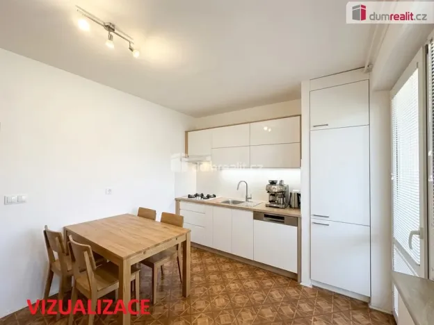 Prodej bytu 3+1, Valtice, nám. Svobody, 72 m2