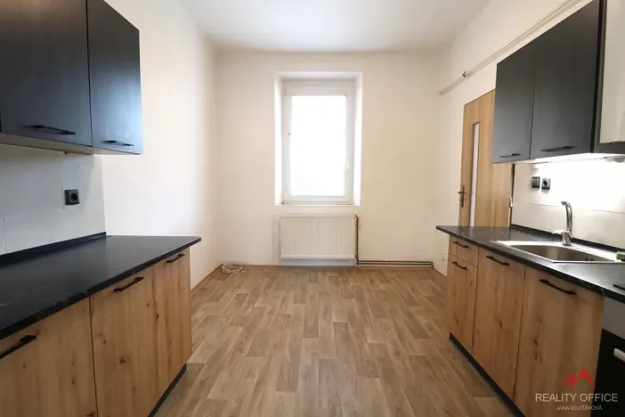 Pronájem bytu 2+1, Děčín - Děčín I-Děčín, Stavební, 58 m2