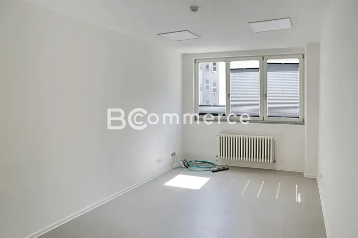 Pronájem kanceláře, Brno, Dominikánské náměstí, 380 m2