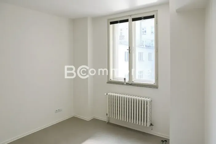 Pronájem kanceláře, Brno, Dominikánské náměstí, 380 m2