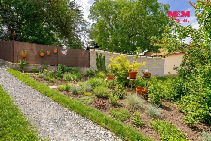 Prodej rodinného domu, Jeviněves, 45 m2