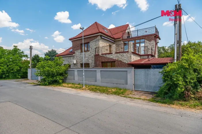 Prodej rodinného domu, Úvaly, Purkyňova, 234 m2