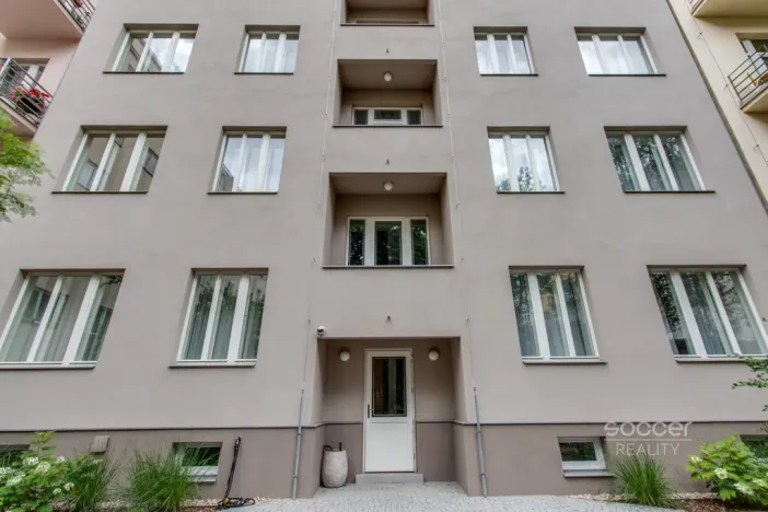 Pronájem bytu 1+kk, Praha - Vinohrady, Vinohradská, 30 m2