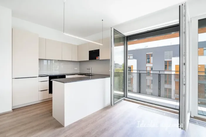 Pronájem bytu 3+kk, Praha - Háje, Sochorcova, 77 m2