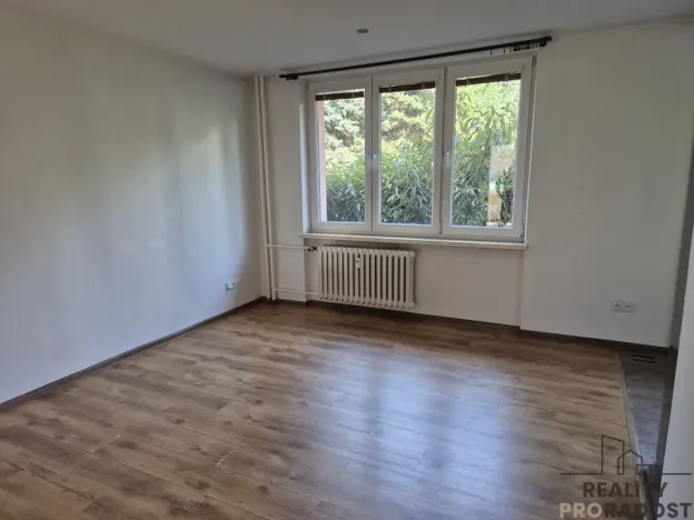 Pronájem bytu 2+kk, Třinec, kpt. Nálepky, 54 m2