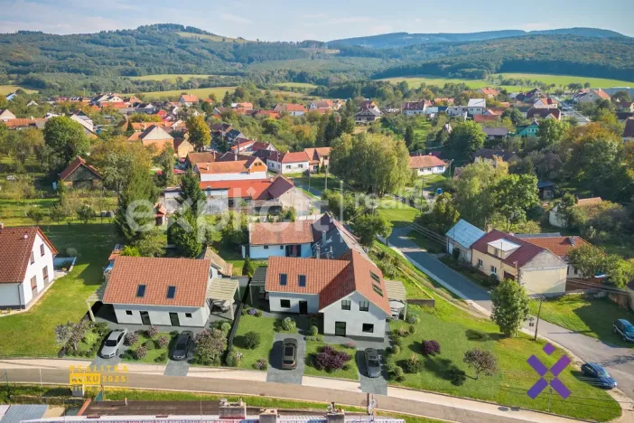 Prodej rodinného domu, Bystřice pod Lopeníkem, 61 m2