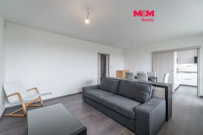 Prodej bytu 4+1, Praha - Černý Most, Bojčenkova, 104 m2