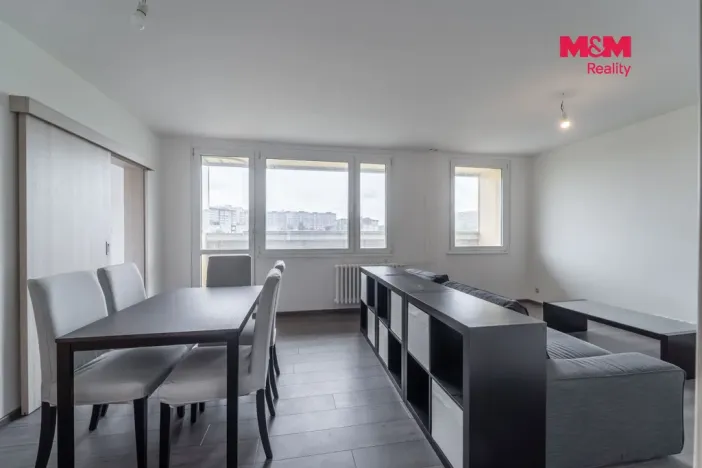 Prodej bytu 4+1, Praha - Černý Most, Bojčenkova, 104 m2