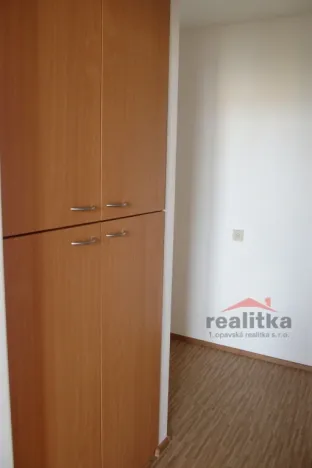 Pronájem bytu 1+1, Opava - Kylešovice, 17. listopadu, 35 m2