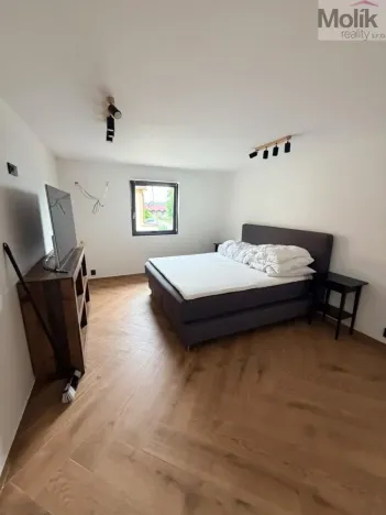 Prodej rodinného domu, Lužice - Svinčice, 224 m2