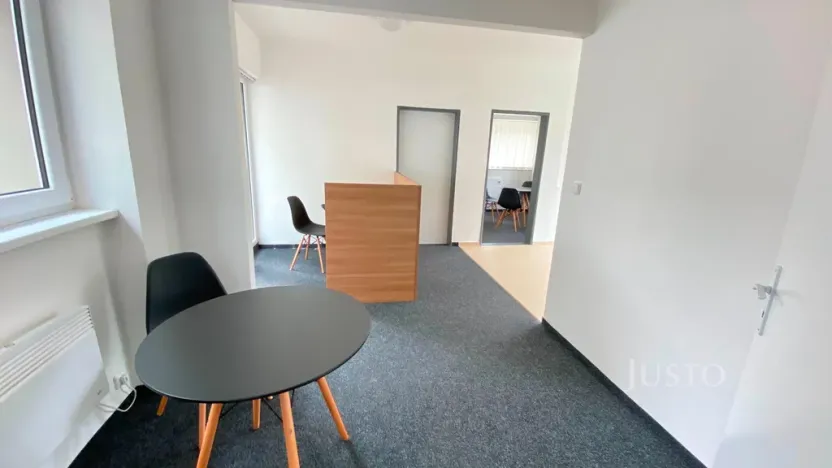Pronájem kanceláře, Teplice, Pražská, 73 m2