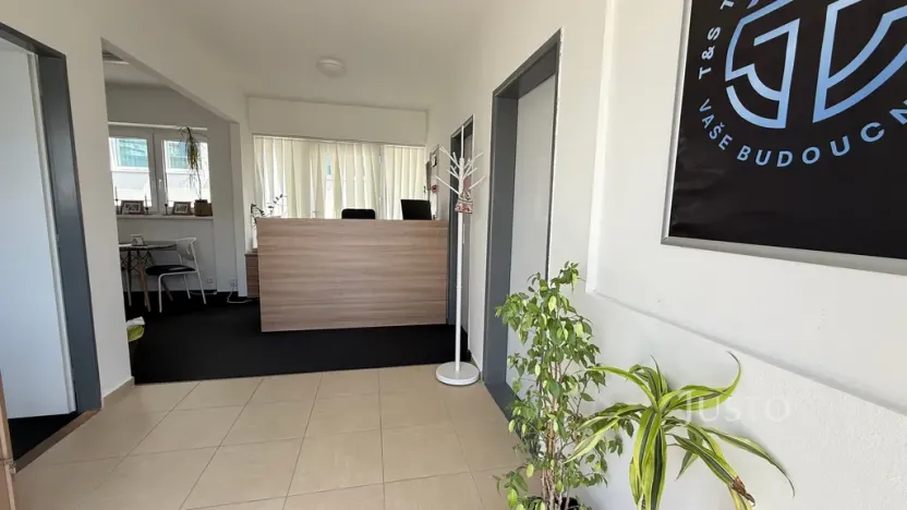 Pronájem kanceláře, Teplice, Pražská, 73 m2