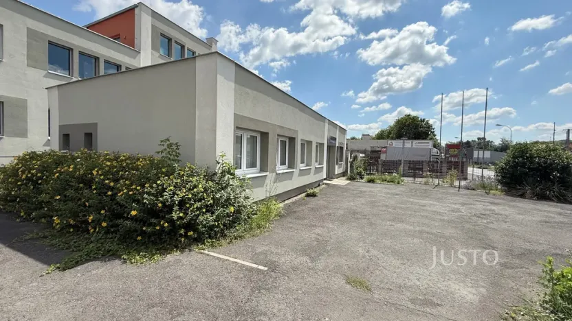 Pronájem kanceláře, Teplice, Pražská, 73 m2