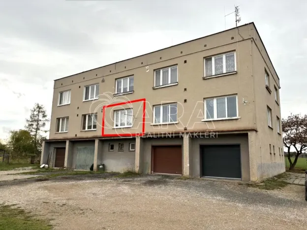 Pronájem bytu 1+kk, Neumětely, Příbramská, 27 m2