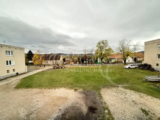 Pronájem bytu 1+kk, Neumětely, Příbramská, 27 m2