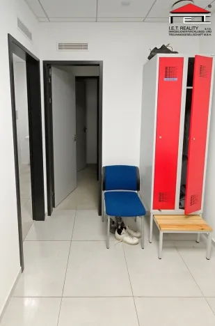 Pronájem skladu, Chrášťany, Plzeňská, 2707 m2
