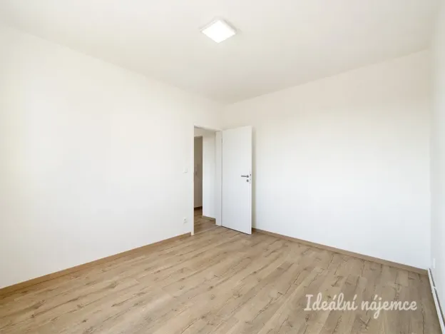 Pronájem bytu 4+kk, Praha - Černý Most, Bryksova, 74 m2