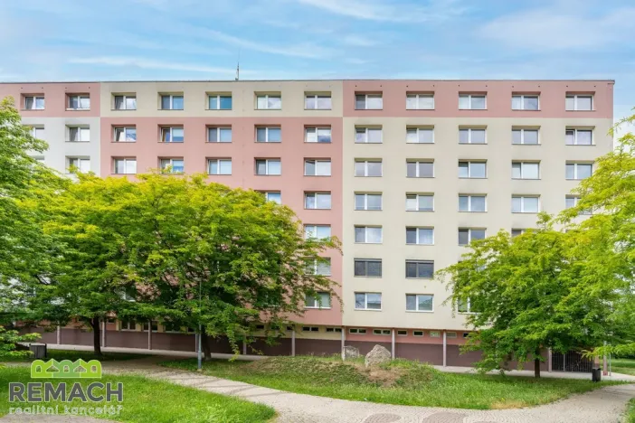 Prodej bytu 3+1, Uherské Hradiště, náměstí Republiky, 74 m2