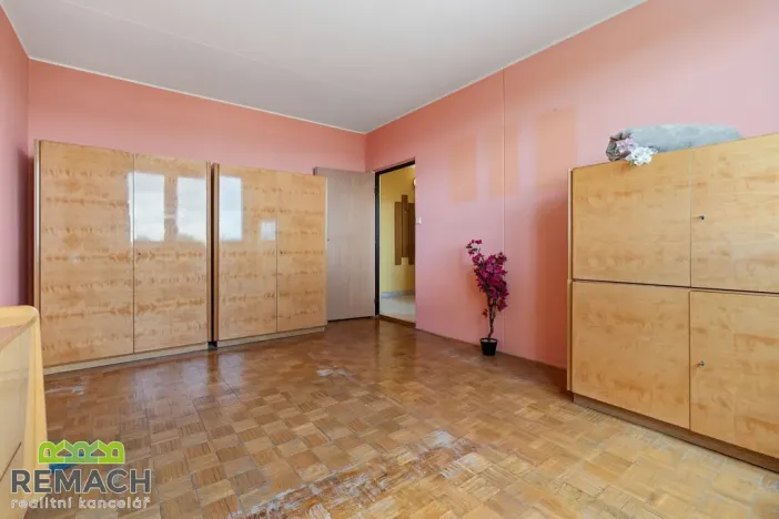 Prodej bytu 3+1, Uherské Hradiště, náměstí Republiky, 74 m2