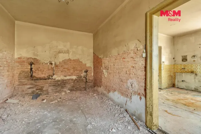 Prodej rodinného domu, Nová Paka, Lomnická, 140 m2