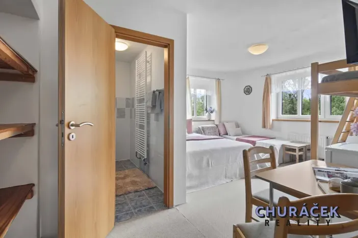 Prodej ubytování, Nová Pec, 280 m2