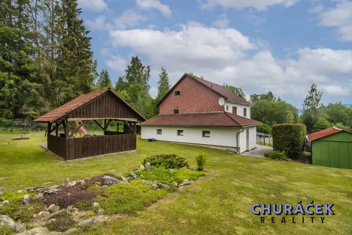 Prodej ubytování, Nová Pec, 280 m2