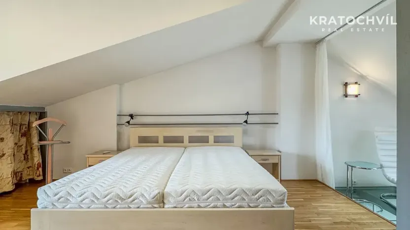 Prodej bytu 3+kk, Praha - Smíchov, Hořejší nábřeží, 117 m2