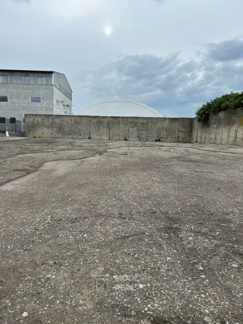 Pronájem komerčního pozemku, Holasice, 1300 m2