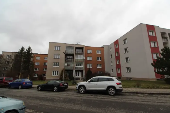 Pronájem bytu 3+1, Plzeň - Doubravka, Ke Sv. Jiří, 88 m2
