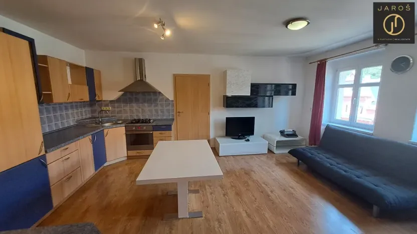 Prodej bytu 4+kk, Karlovy Vary, Sokolovská, 95 m2