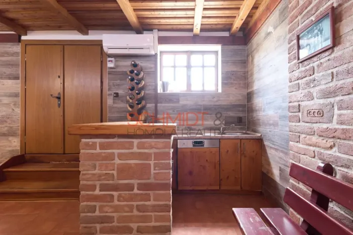 Prodej vinného sklepa, Bořetice, 120 m2