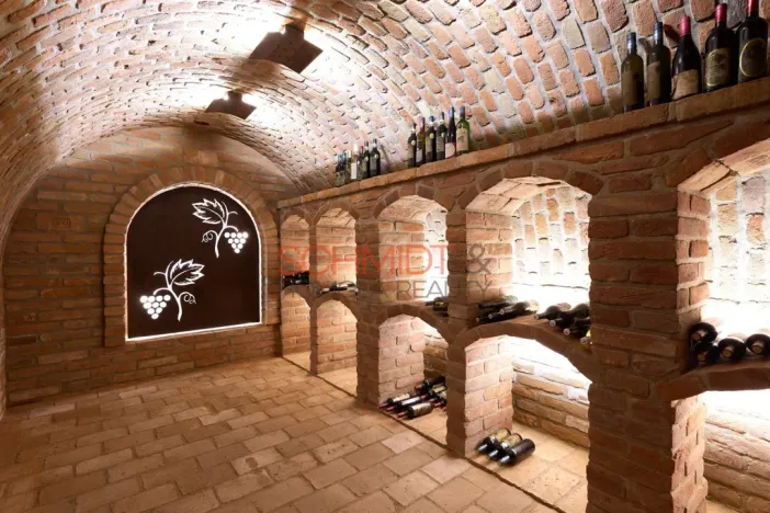 Prodej vinného sklepa, Bořetice, 120 m2