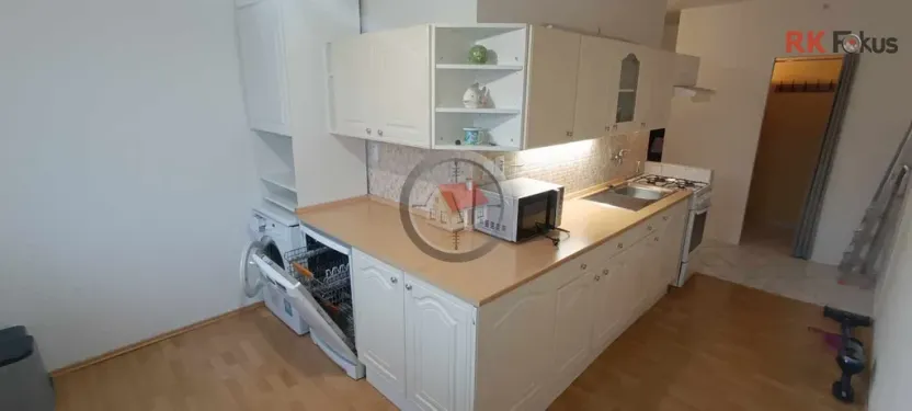 Pronájem bytu 2+1, Třebíč - Nové Dvory, Velkomeziříčská, 57 m2