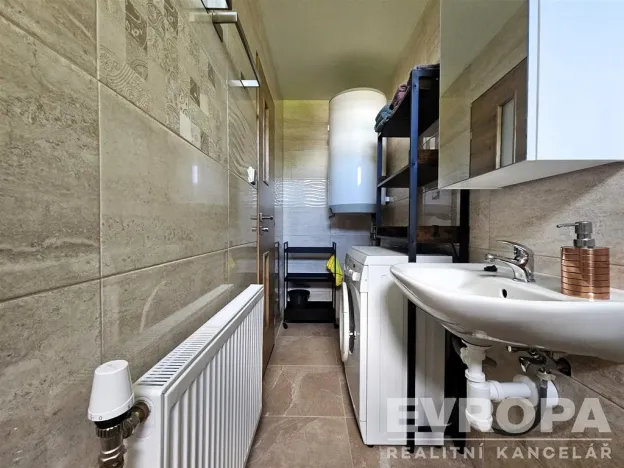 Pronájem bytu 3+1, Strážné, 70 m2