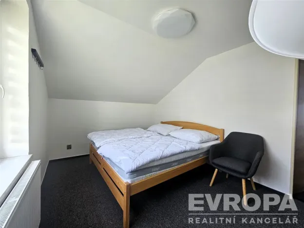 Pronájem bytu 3+1, Strážné, 70 m2