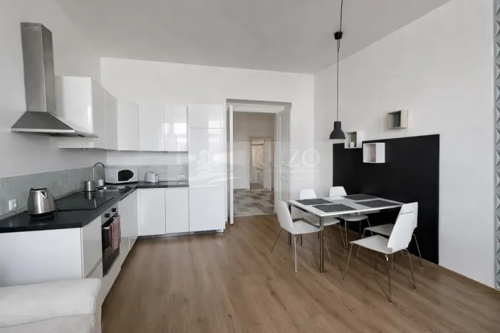 Pronájem bytu 2+kk, Praha, Strojnická, 66 m2