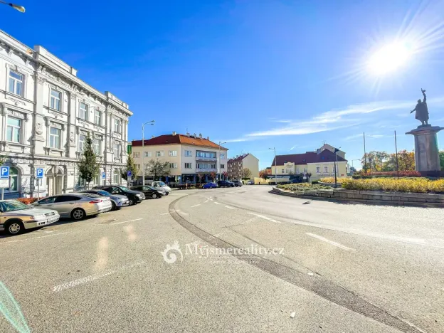 Pronájem bytu 2+kk, Znojmo, Mariánské náměstí, 60 m2