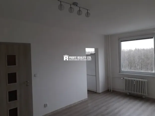 Prodej bytu 1+kk, Praha - Háje, Matúškova, 32 m2