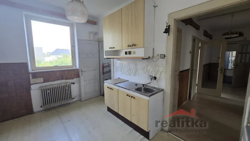 Prodej bytu 4+1, Opava - Předměstí, Dostojevského, 92 m2